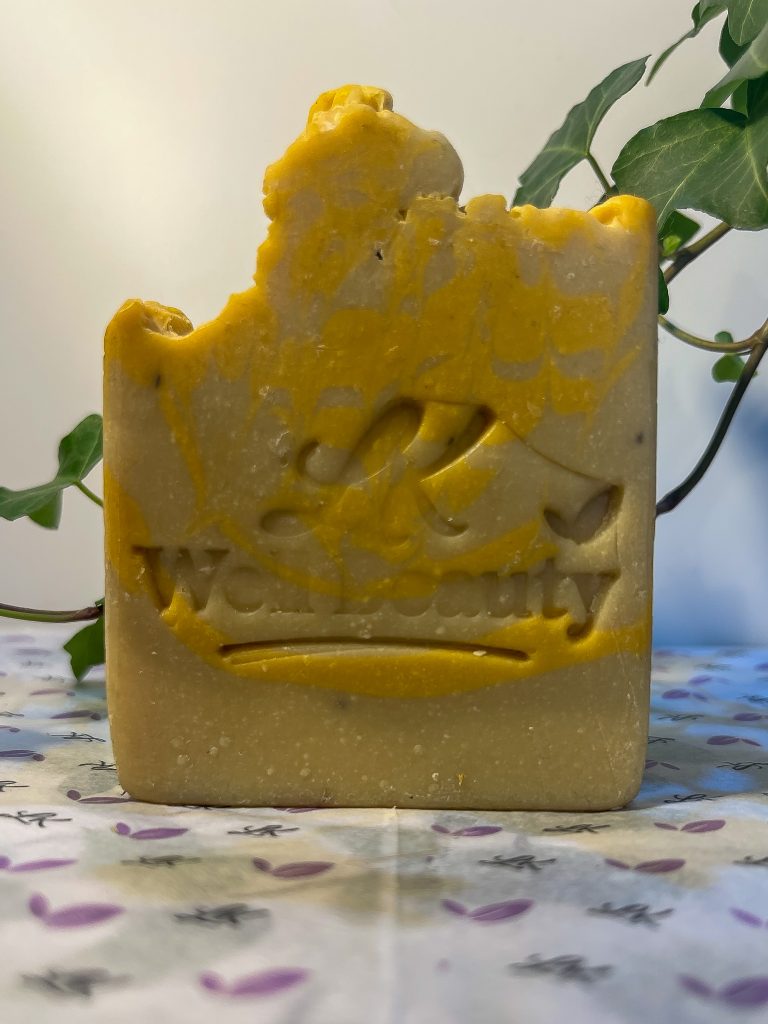 Milky Turmeric & Moringa